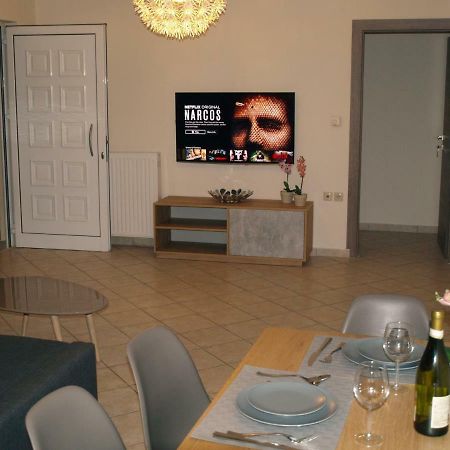 Urban Sea Apts Chrissi Akti Chania Exterior foto