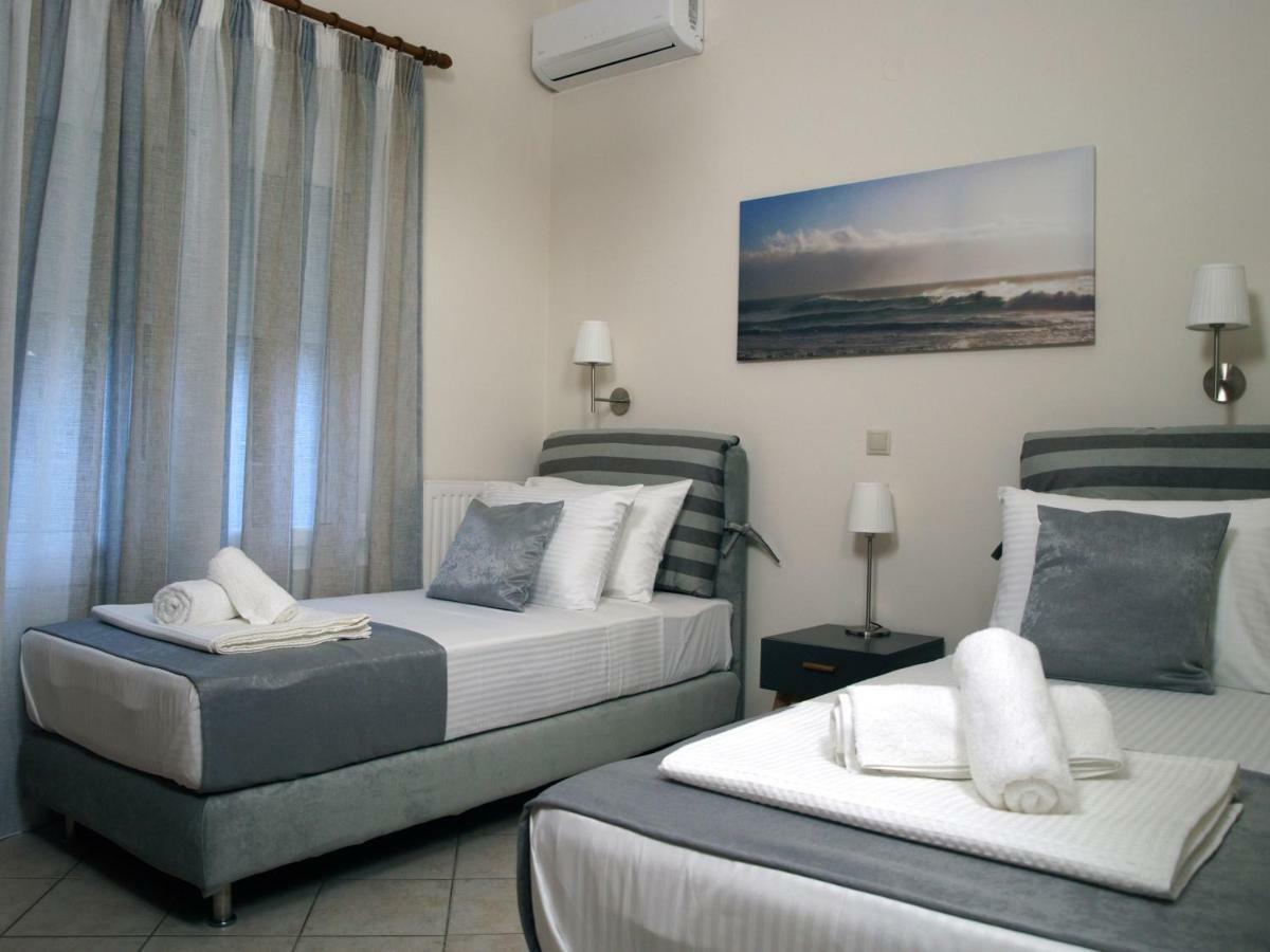 Urban Sea Apts Chrissi Akti Chania Exterior foto