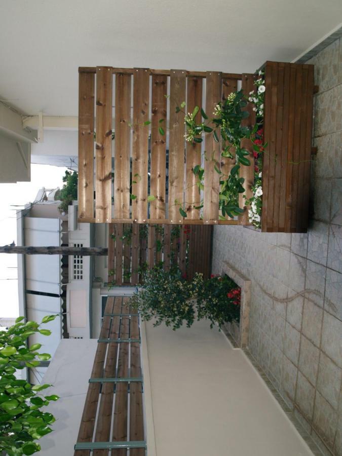 Urban Sea Apts Chrissi Akti Chania Exterior foto