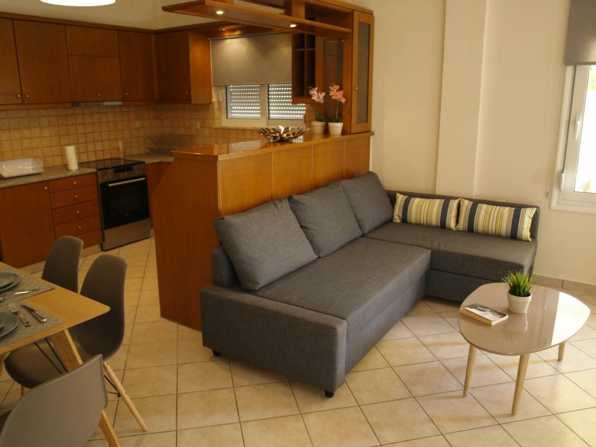 Urban Sea Apts Chrissi Akti Chania Exterior foto